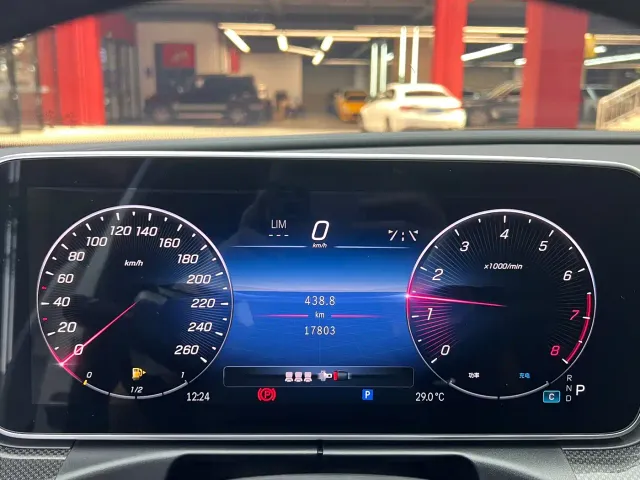 Mercedes-Benz C-Class — Фото автомобиля 6