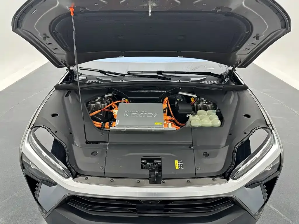 NIO NIO ES8 2020 580KM 7-Seater — Фото автомобиля 25