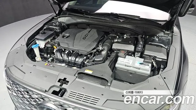 Hyundai Grandeur New — Фото автомобиля 9