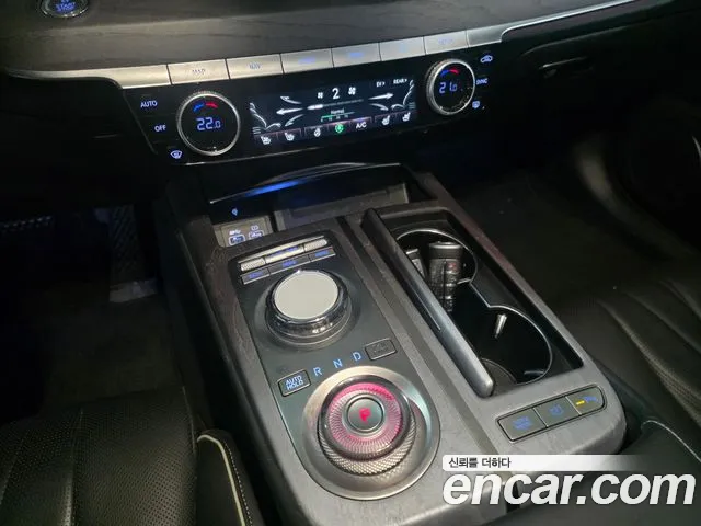 Genesis G80 RG3 — Фото автомобиля 13