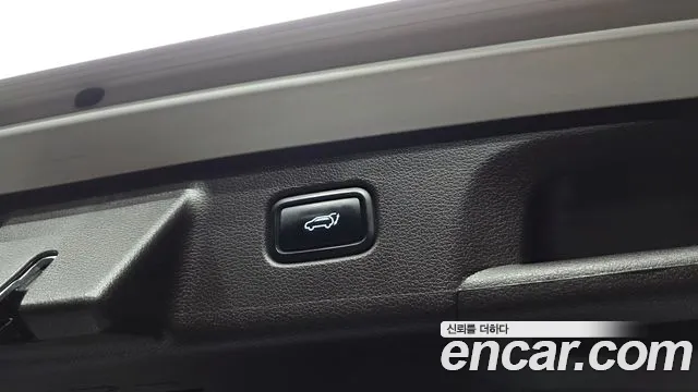 Hyundai Palisade Palisade Дизель 2.2 2WD — Фото автомобиля 20