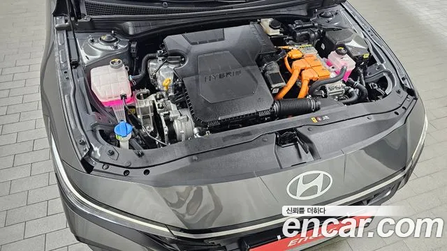 Hyundai Avante CN7 — Фото автомобиля 9