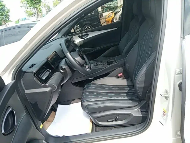 BYD Seal 06 — Фото автомобиля 14
