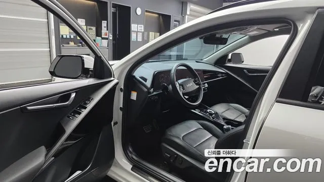 Kia Niro The All New — Фото автомобиля 15