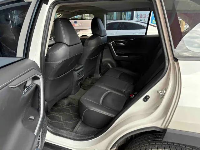 Toyota RAV4 Rongfang 2021 2.0L CVT 2WD Trend PLUS — Фото автомобиля 6