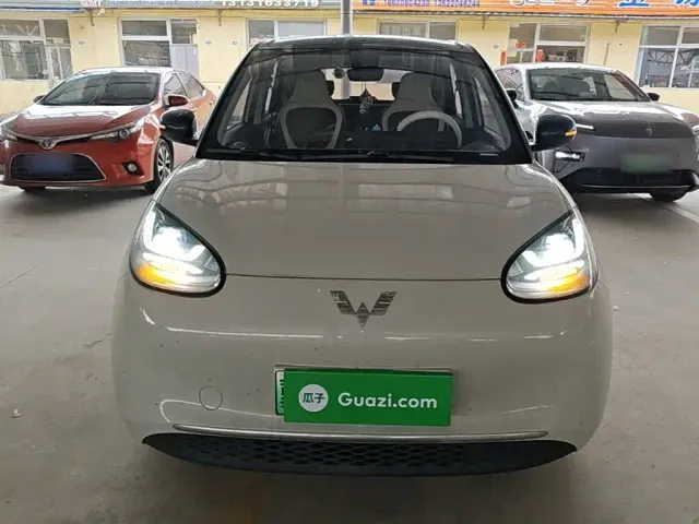 Wuling Bingo — Фото автомобиля 2