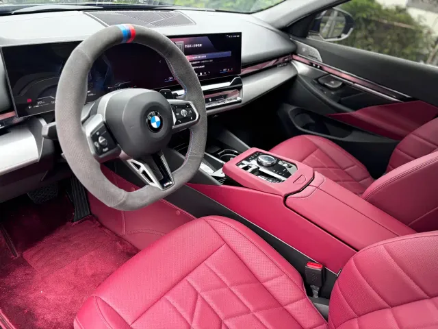 BMW 5 Series — Фото автомобиля 8