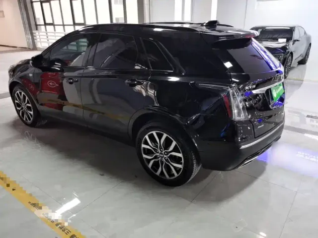 Cadillac XT5 — Фото автомобиля 4