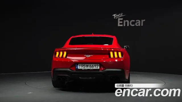 Ford Mustang 7th Gen — Фото автомобиля 4