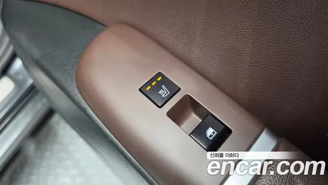 Hyundai Grandeur GN7 — Фото автомобиля 30
