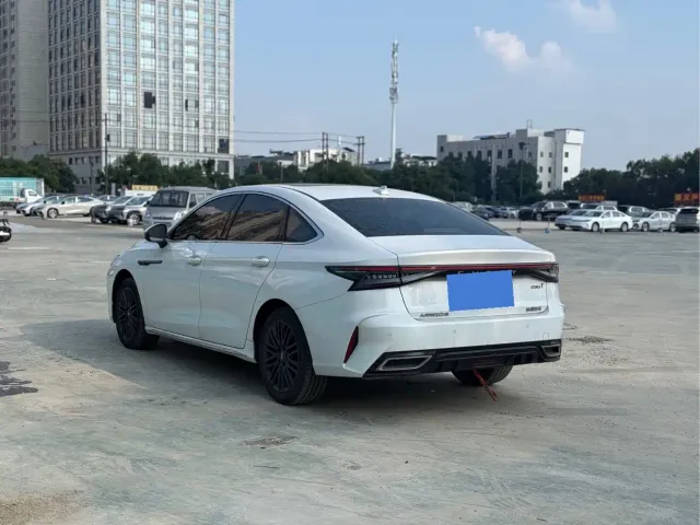 Chery Arrizo 8 — Фото автомобиля 9