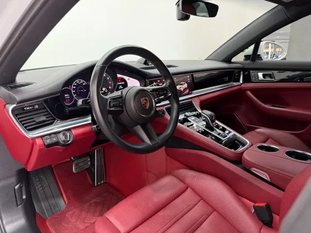 Porsche Panamera — Фото автомобиля 7