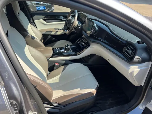 BYD Qin PLUS — Фото автомобиля 11