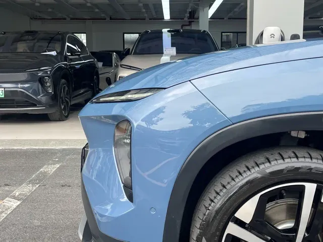 Nio ES7 — Фото автомобиля 11