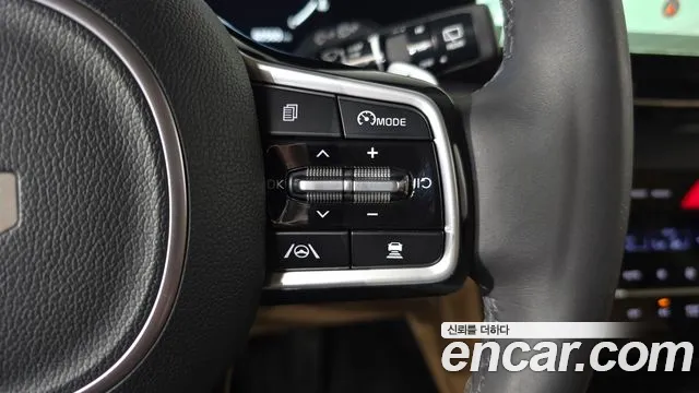 Kia Canival Carnival 4 поколение Бензин 9 мест Signature — Фото автомобиля 16