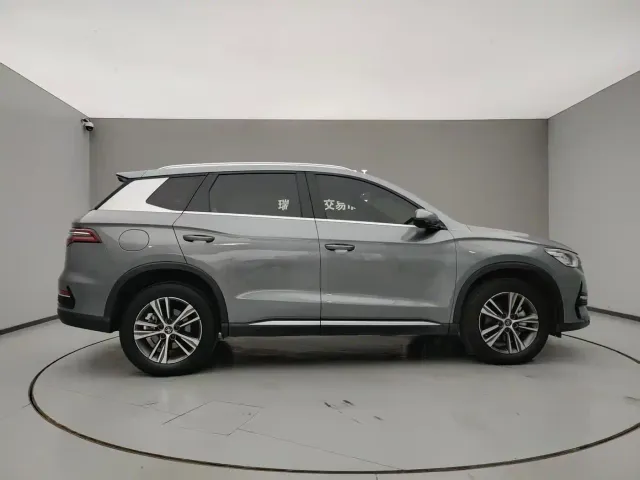 BYD Song Pro — Фото автомобиля 4