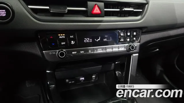 Kia Seltos New — Фото автомобиля 23