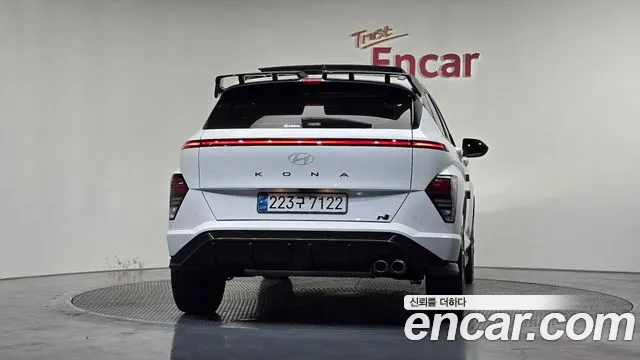Hyundai Kona — Фото автомобиля 4