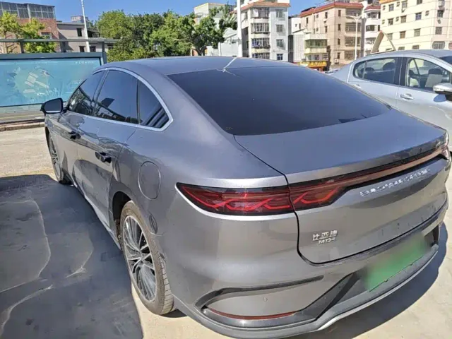 BYD Han — Фото автомобиля 4