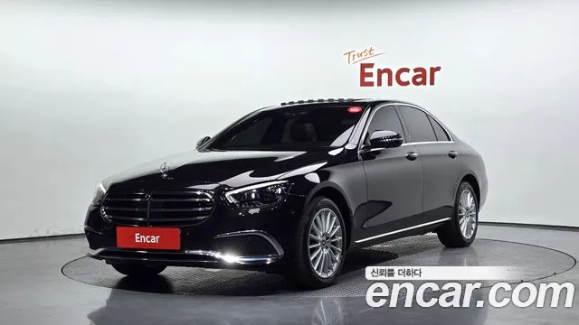 Фотография автомобиля — Mercedes-Benz E-Class W213