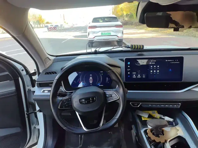 Geely Xingrui — Фото автомобиля 6