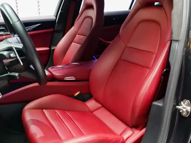 Porsche Panamera — Фото автомобиля 17