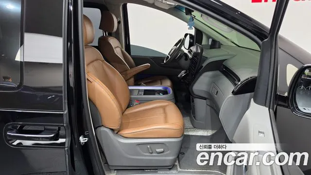 Hyundai Staria — Фото автомобиля 11
