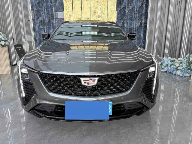 Cadillac CT5 — Фото автомобиля 2