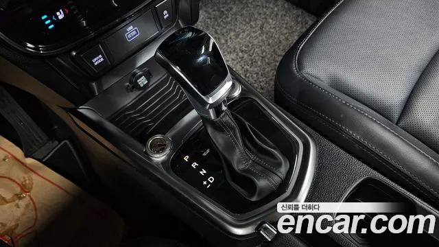 KG_Mobility_Ssangyong TIBOLI Very New Tivoli Бензин 1.5 2WD — Фото автомобиля 9