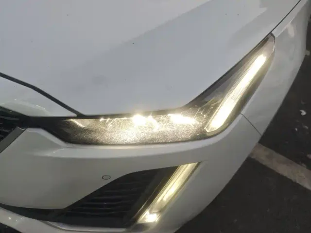 Cadillac CT5 — Фото автомобиля 5