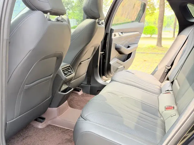 Geely Xingrui — Фото автомобиля 21