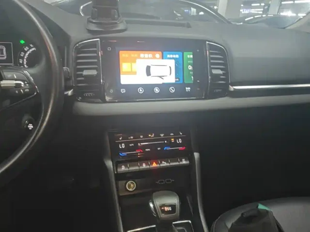 Škoda Karoq 2022 TSI280 Luxury — Фото автомобиля 12