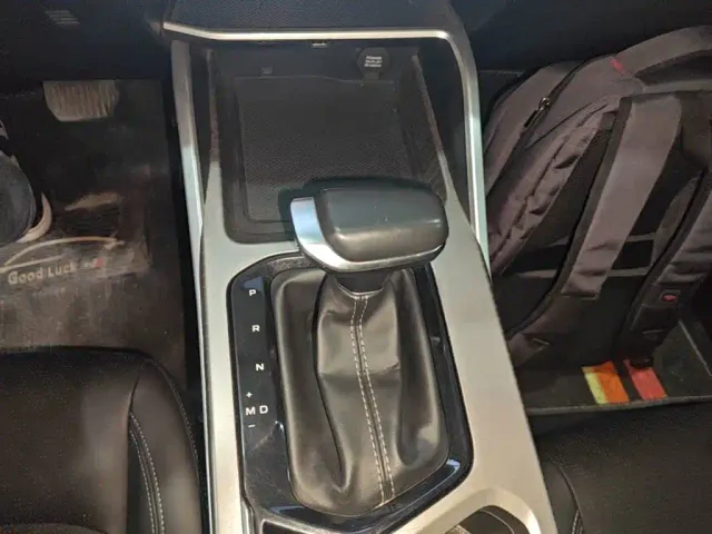 Geely Emgrand — Фото автомобиля 13