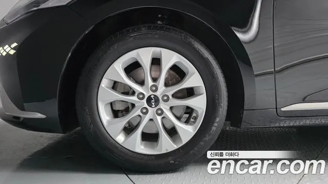 Kia K8 2.5 Бензин 2WD — Фото автомобиля 5