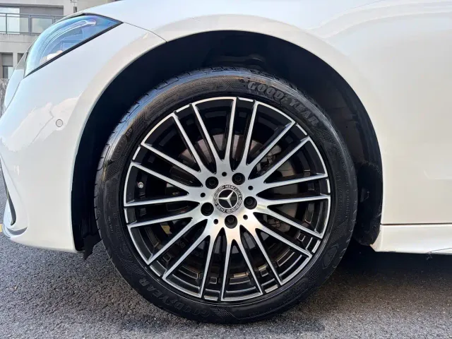 Mercedes-Benz C-Class — Фото автомобиля 18