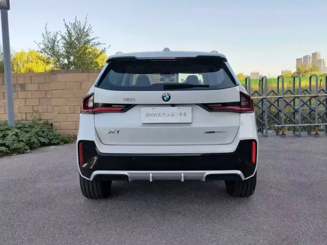 BMW X1 — Фото автомобиля 4