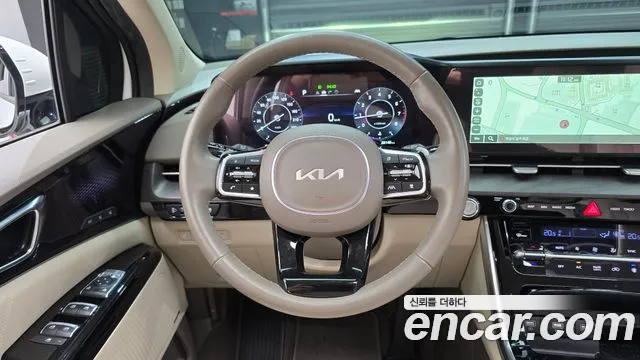Kia Carnival — Фото автомобиля 19