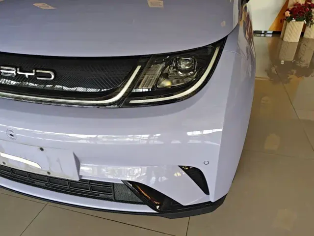 BYD Dolphin — Фото автомобиля 23
