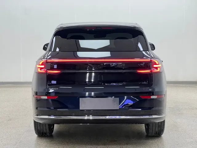 Changan Qiyuan Q07 — Фото автомобиля 5
