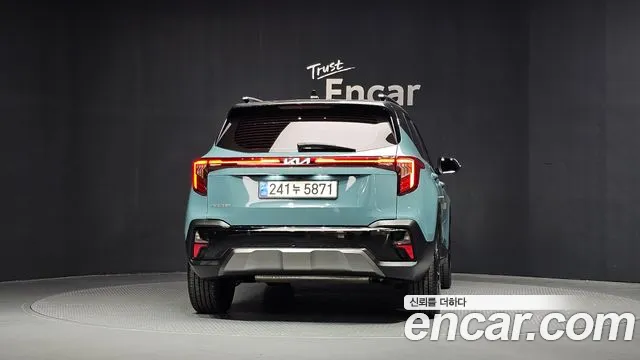 Kia Seltos New — Фото автомобиля 4