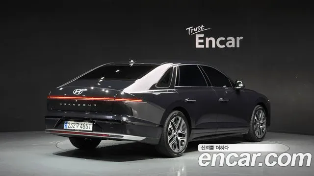 Фотография автомобиля — Hyundai Grandeur Grandeur (GN7) 2.5 Бензин 2WD
