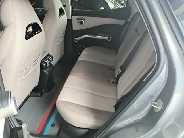 BYD Yuan PLUS — Фото автомобиля 16