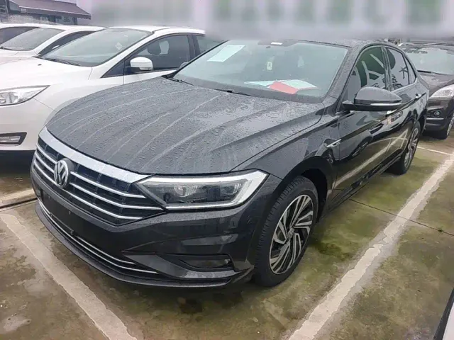 Фотография автомобиля — Volkswagen Sagitar