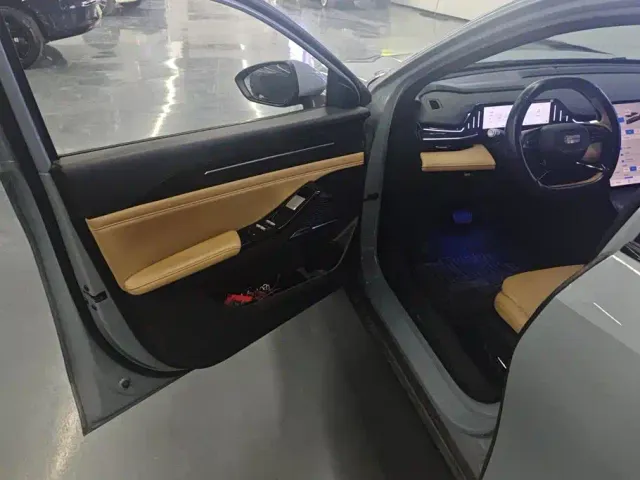 Geely Galaxy L6 — Фото автомобиля 7