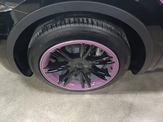 Tesla Model Y — Фото автомобиля 22