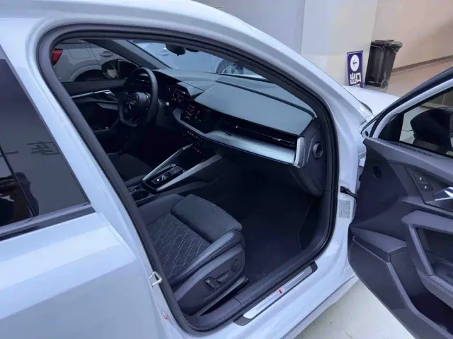 Audi A3 — Фото автомобиля 11