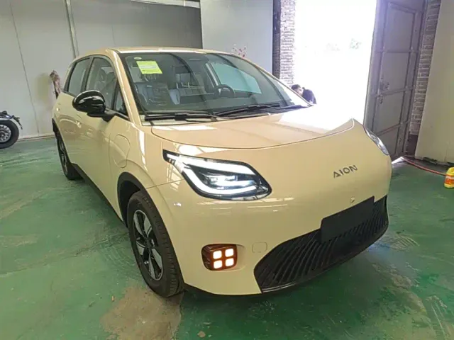 GAC Aion UT — Фото автомобиля 3