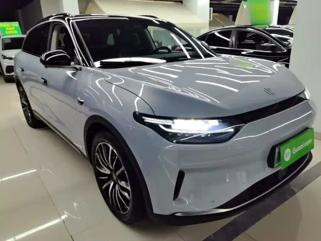 Leapmotor C11 — Фото автомобиля 3