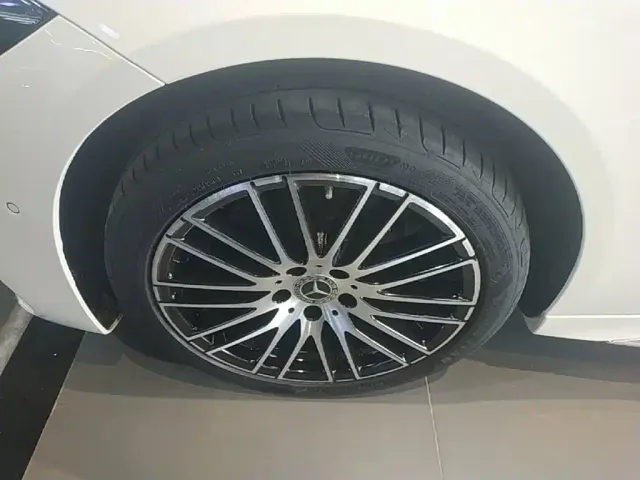 Mercedes-Benz C-Class — Фото автомобиля 22