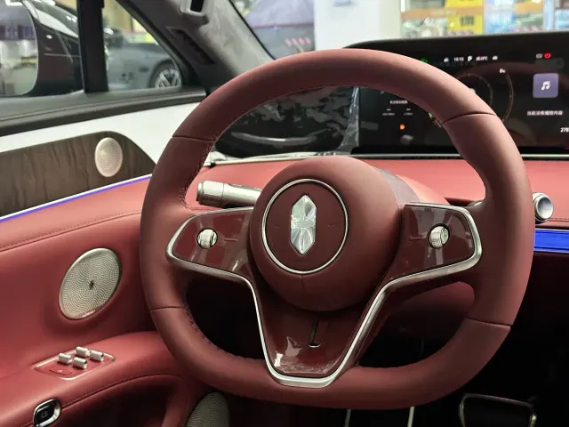 Stelato S9 — Фото автомобиля 12